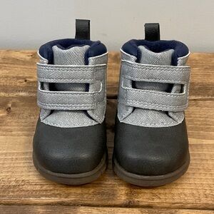 NWOT Baby Boots